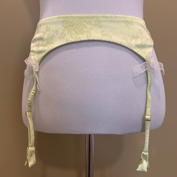 Victoria's Secret Other - VS Vintage Floral Designer Bow Garter Belt